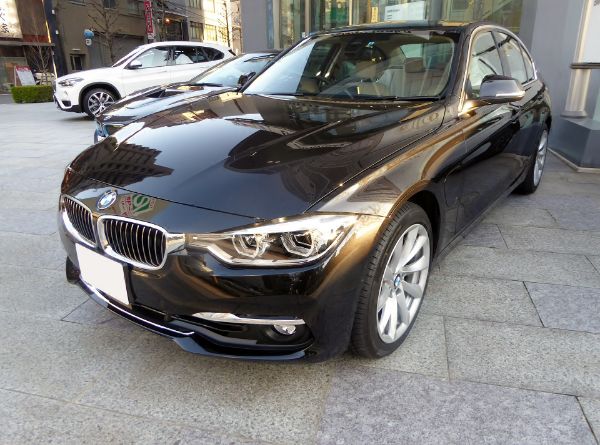 BMW 330e